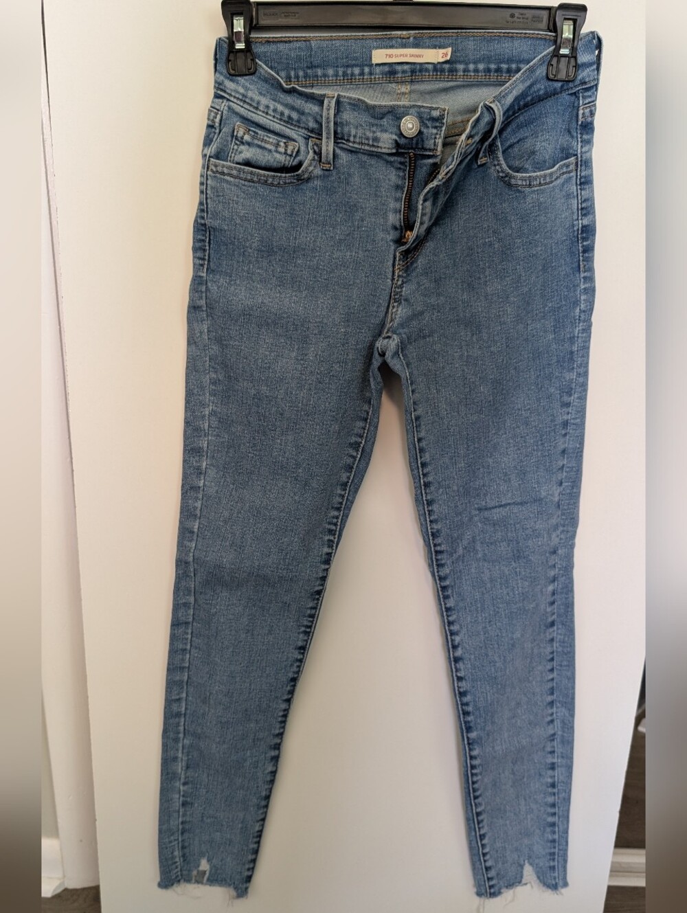 Levi's 710 Super Skinny - Size 26x30